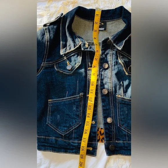 VGU ”Wednesday” Girls Sz-M Jean Jacket🐆Leopard Accent Print-Color, Sleeve, Cuffs - Picture 11 of 16